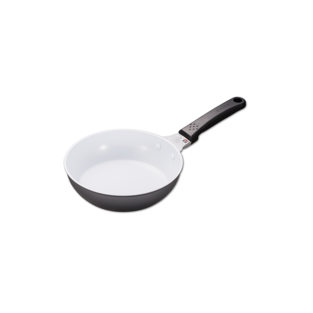 京セラ セラブリッド フライパン 20cm(IH/ガス火対応) – 京セラ 京セラ セラブリッド フライパン 20cm(IH/ガス火対応) – 京セラ