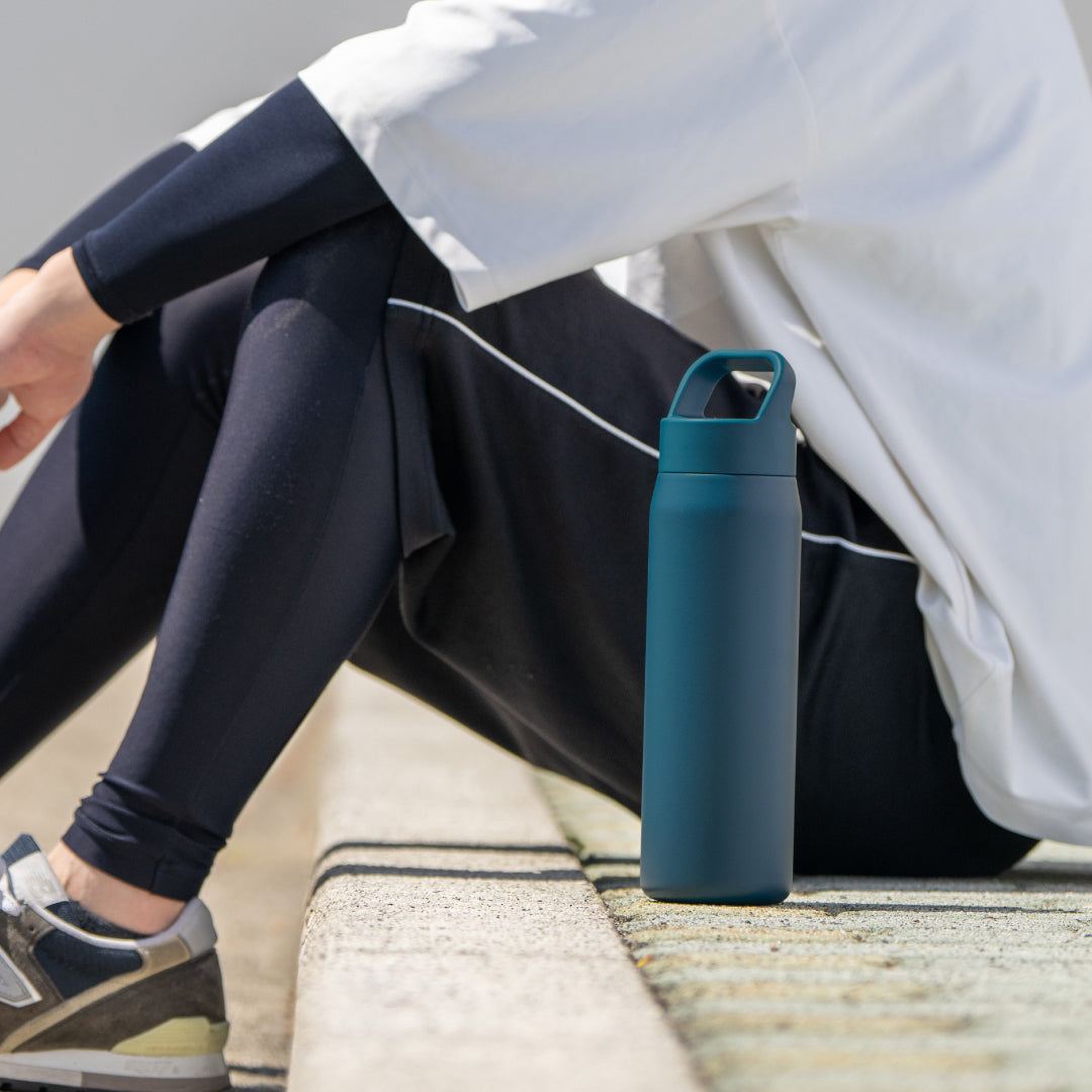 銅製ハンマーテクスチャー水筒2本セット900 ml 公式】京セラ CERAMUG ウォーターボトル（水筒）800ml – 京セラ