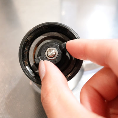 セラミックコーヒーミル（手挽き）