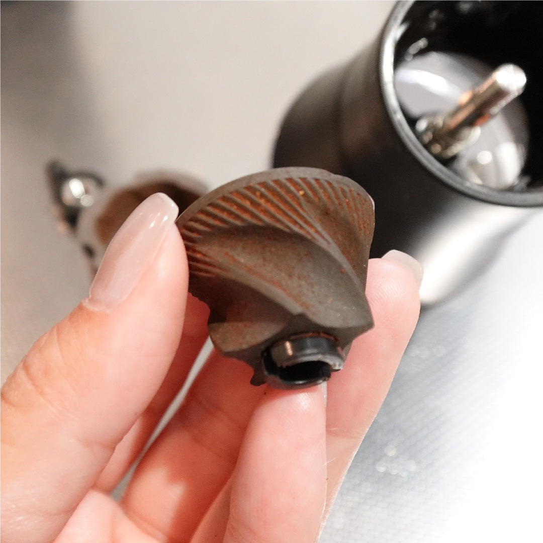 セラミックコーヒーミル（手挽き）